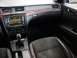 Škoda Superb (2010) 2.0 TDI, Xenony, Tempomat - náhled 8
