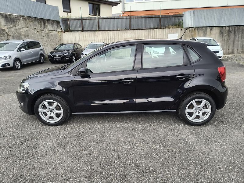 Volkswagen Polo (2009) 1.4 63KW/AC/PDC/ALU/VYHŘ.SEDAD - fotka 3 z 42