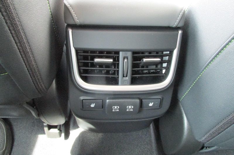 Subaru Outback (2025) 2,5i FIELD  MY25.5 - fotka 13 z 34