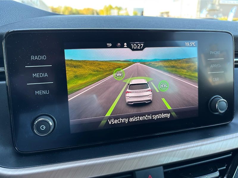 Škoda Kamiq 1.0TSI 81kW STYLE - fotka 17 z 30