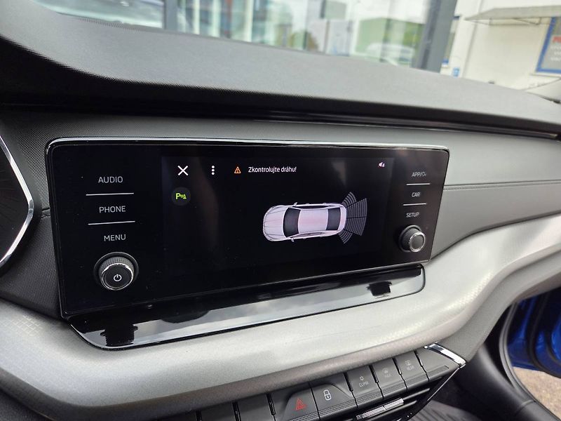 Škoda Octavia 1.5 TSI Ambiente - fotka 19 z 31