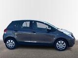 Toyota Yaris Hatchback - náhled 16