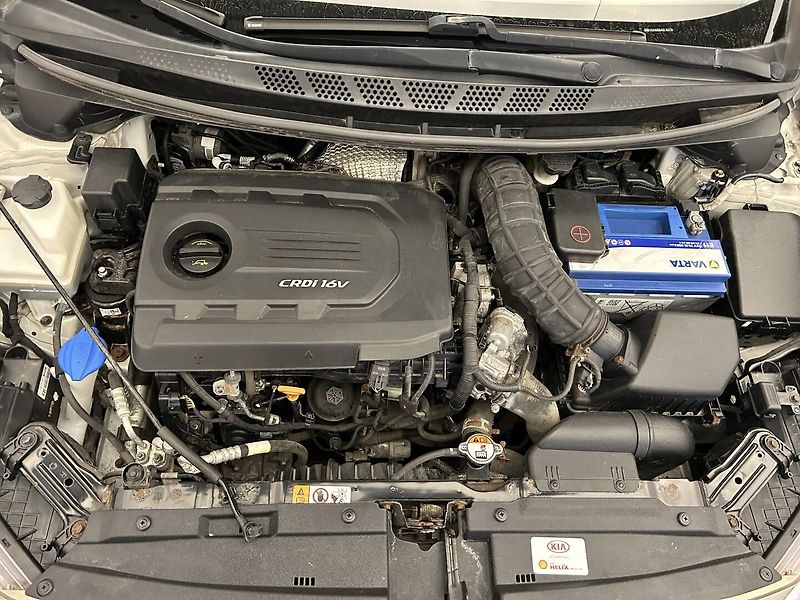 Kia Ceed 1.6 CRDI EXCLUSIVE - fotka 23 z 25