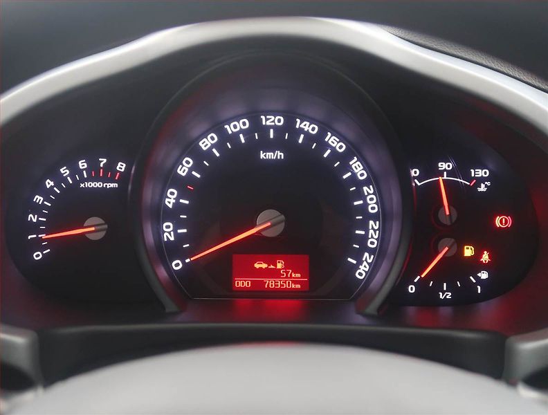 Kia Sportage (2015) 1.6 GDI - fotka 11 z 14