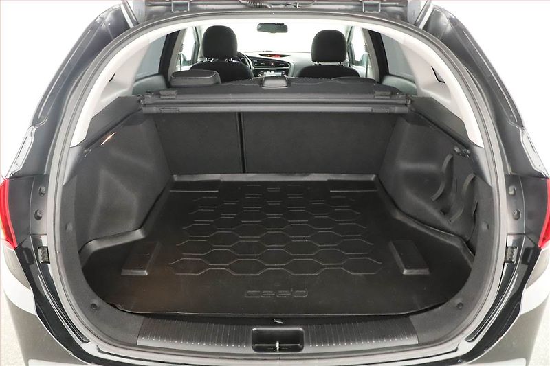 Kia Ceed (2016) 1.6 CRDi, Automat, Serv.kniha - fotka 11 z 20