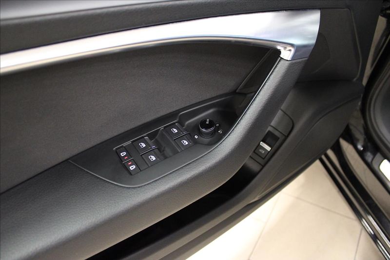Audi A6 3,0 TDI 170 KW Quattro - fotka 16 z 41