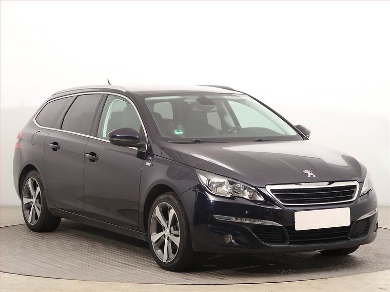 Peugeot 308 (2015) 1.2 e-THP, Serv.kniha, Navi - fotka 1 z 13