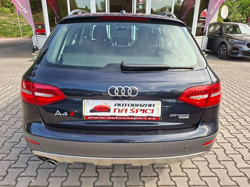 Audi A4 Allroad (2012) 2.0TDI 130kW MAN QUATTRO - fotka 7 z 43