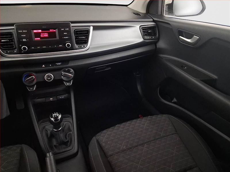 Kia Rio (2023) 1.2 DPI, ČR,1.maj, Serv.kniha - fotka 8 z 18