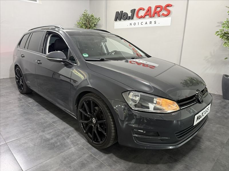 Volkswagen Golf 2,0   TDI 110KW NAVI SPORT ALU - fotka 2 z 45