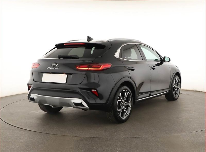 Kia XCeed (2020) 1.4 T-GDI, Automat, Serv.kniha - fotka 5 z 20
