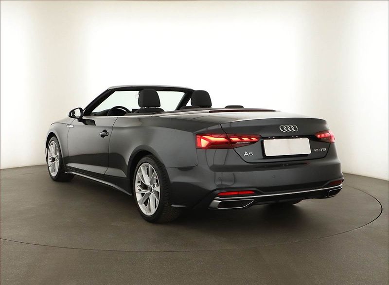 Audi A5 (2024) 40 TFSI - fotka 4 z 24