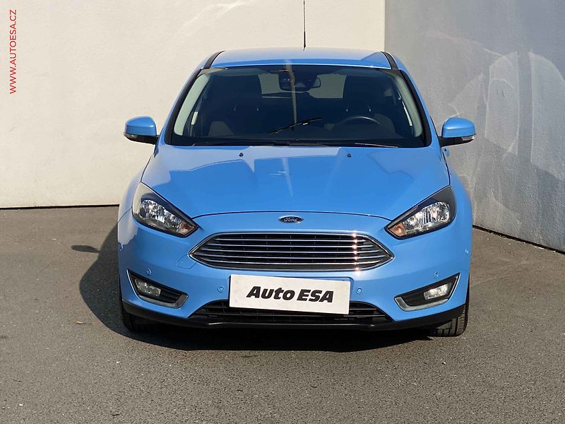 Ford Focus (2016) 1.0 EB, ČR, Titanium - fotka 2 z 16