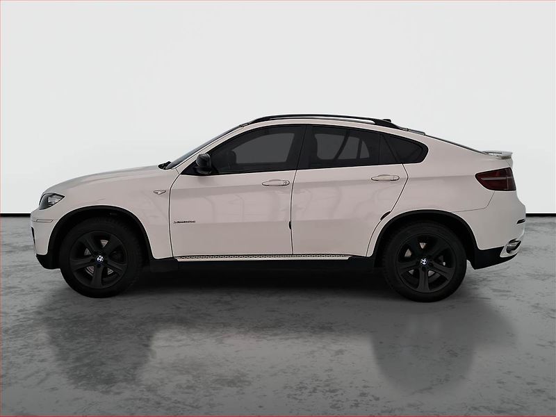 BMW X6 (2014) xDrive30d, 4X4, Automat - fotka 3 z 22
