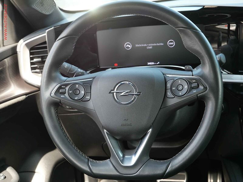 Opel Mokka (2021) 1.2 PT, 2.maj,ČR, Ultimate - fotka 13 z 21