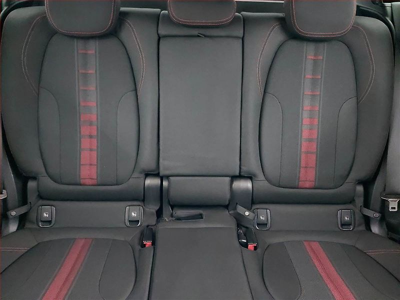BMW X1 (2016) sDrive18d, Automat, Serv.kniha - fotka 10 z 21