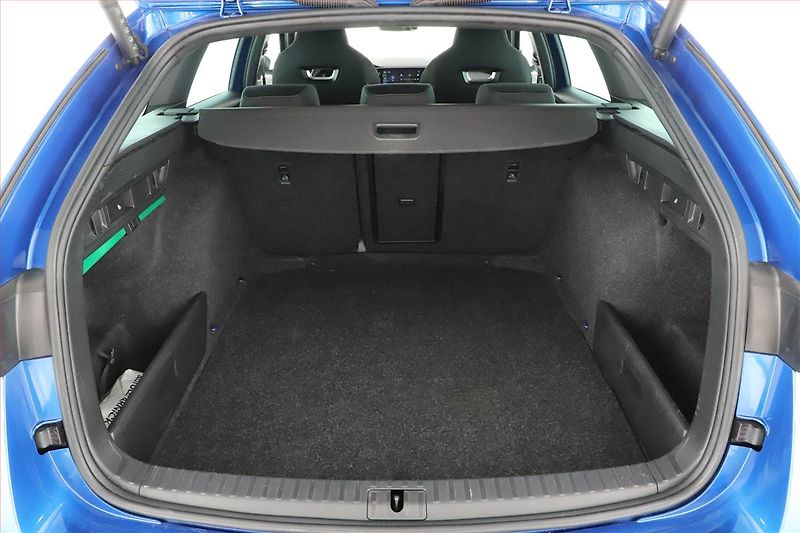 Škoda Octavia (2023) 2.0 TDI - fotka 17 z 18