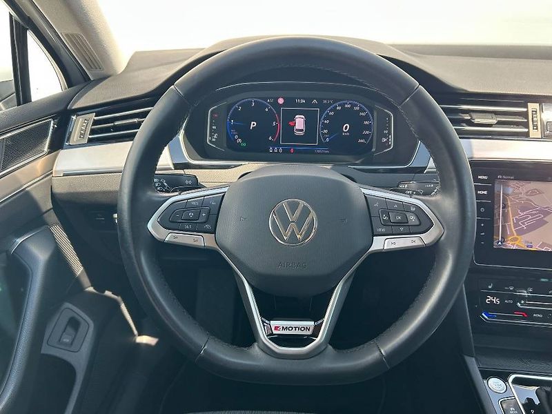 Volkswagen Passat Business 2,0 TDI 4M DSG - fotka 12 z 30