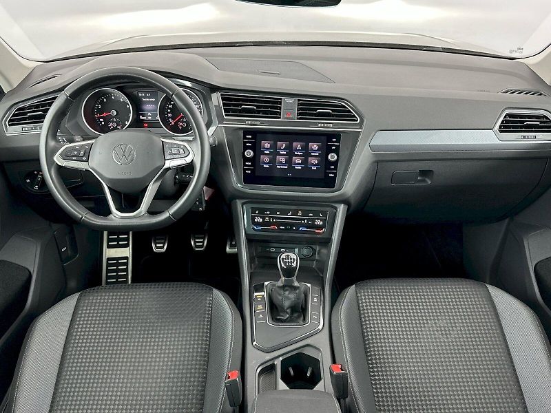Volkswagen Tiguan (2022) 1.5 TSI 96kW, Tažné, Nezávislé - fotka 5 z 30