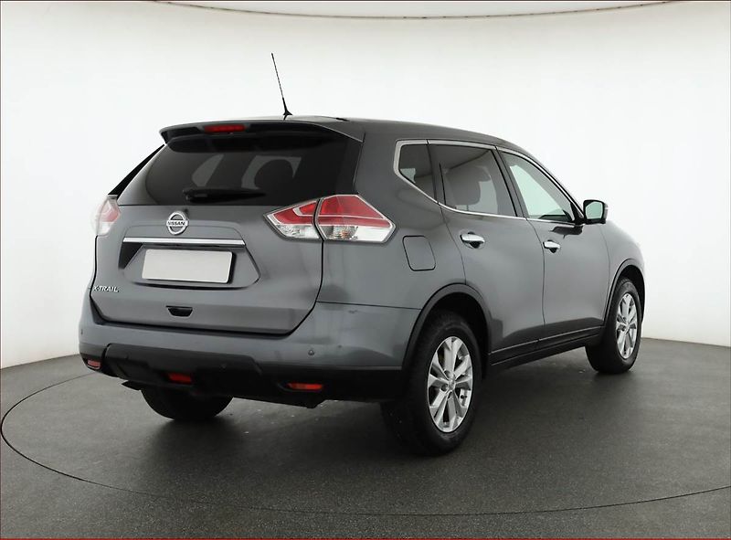 Nissan X-Trail (2015) 1.6 dCi, 4X4, Serv.kniha - fotka 5 z 20