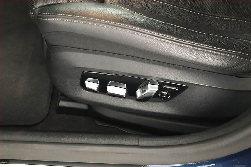 BMW Řada 5 (2021) M Sport 530d xDrive - fotka 18 z 21
