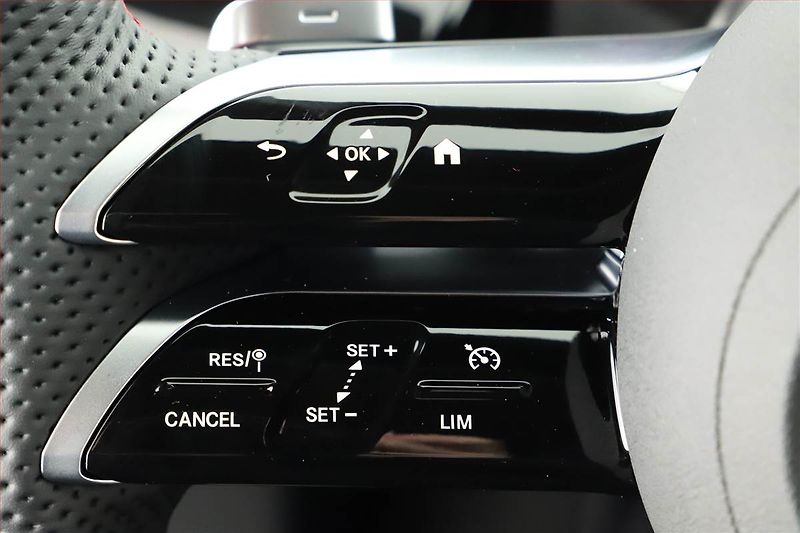 Mercedes-Benz CLA (2025) 180 d, AMG Line - fotka 23 z 24