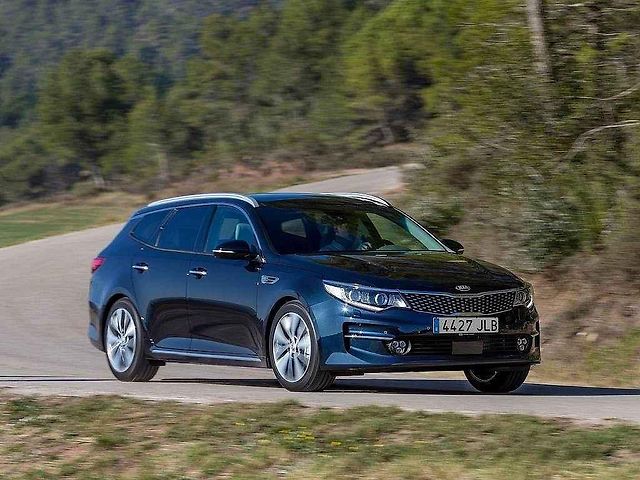 Kia Optima Sportswagon.
