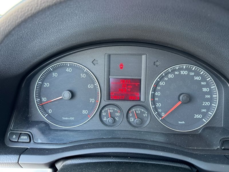 Volkswagen EOS (2006) 2.0 FSi - fotka 21 z 35