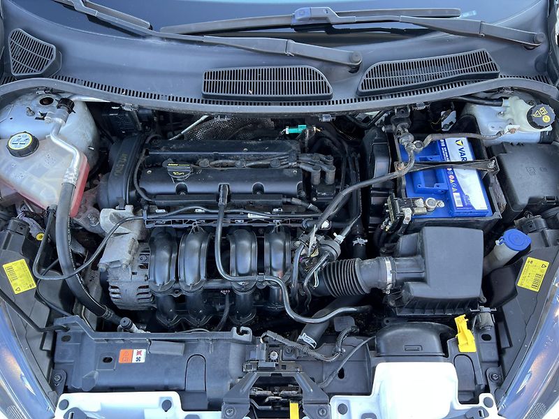 Ford Fiesta 1.25i KLIMA ALU KOUPENO V ČR - fotka 32 z 37