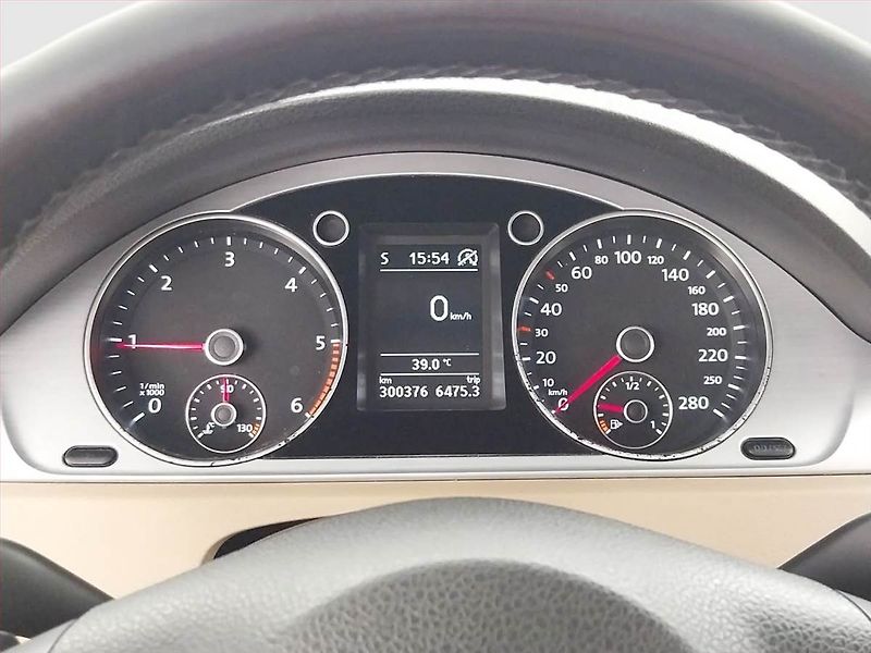 Volkswagen CC (2012) Highline 2.0 TDI, Automat - fotka 11 z 22