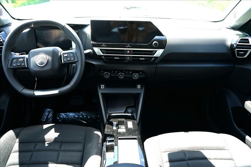 Citroën C4 (2026) 1,2 Hybrid 145k Automatic PLUS - fotka 14 z 21