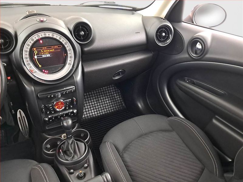 Mini Countryman (2014) Cooper SD, Automat, Navi - fotka 8 z 25
