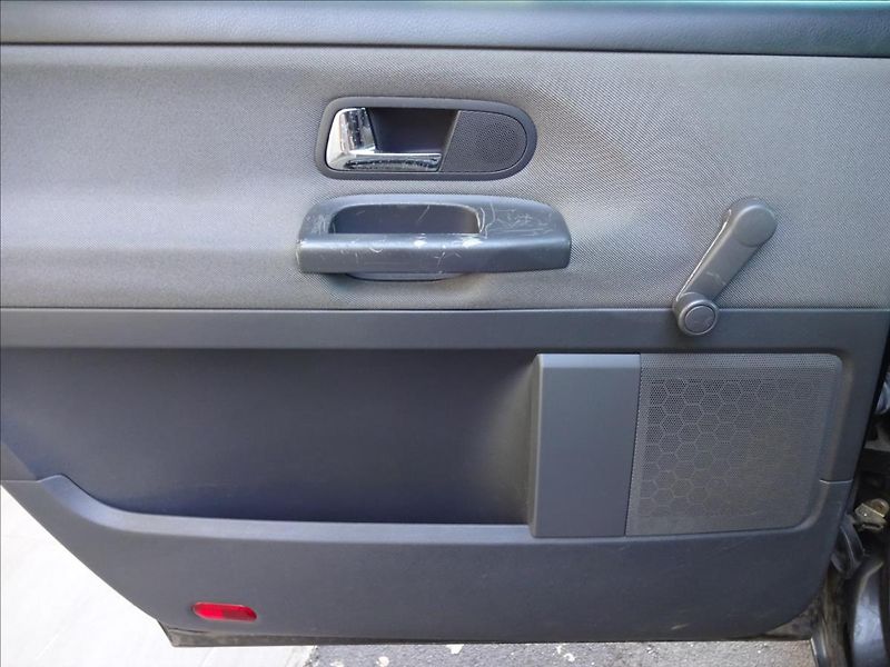 Ford Galaxy 1,9 TDI 85 kW 7.MÍST - fotka 22 z 40