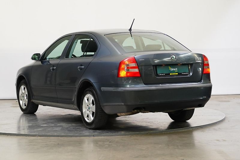 Škoda Octavia - fotka 7 z 22