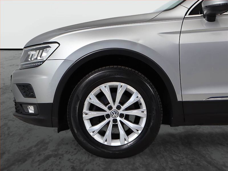 Volkswagen Tiguan (2019) Comfortline 2.0 TDI - fotka 13 z 16