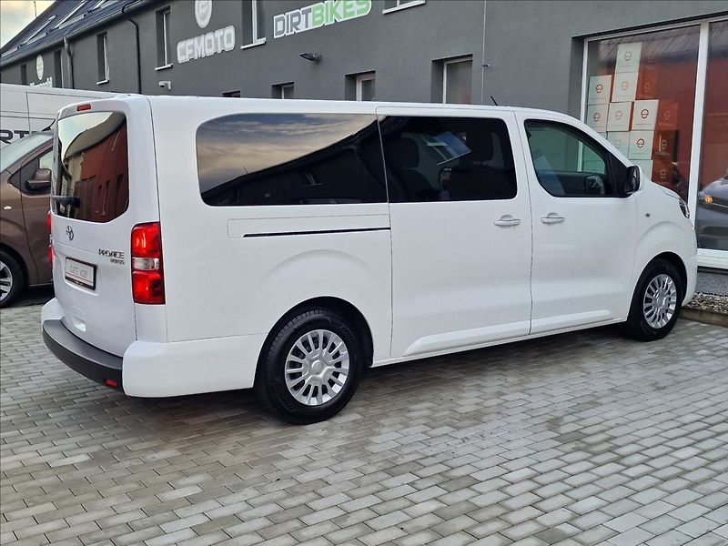Toyota ProAce Verso 2.0 D-4d 110kW L2 Shuttle, ČR - fotka 11 z 50