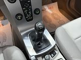 Volvo V50 2,0   D 100KW KRÁSNÝ STAV TZ - náhled 11
