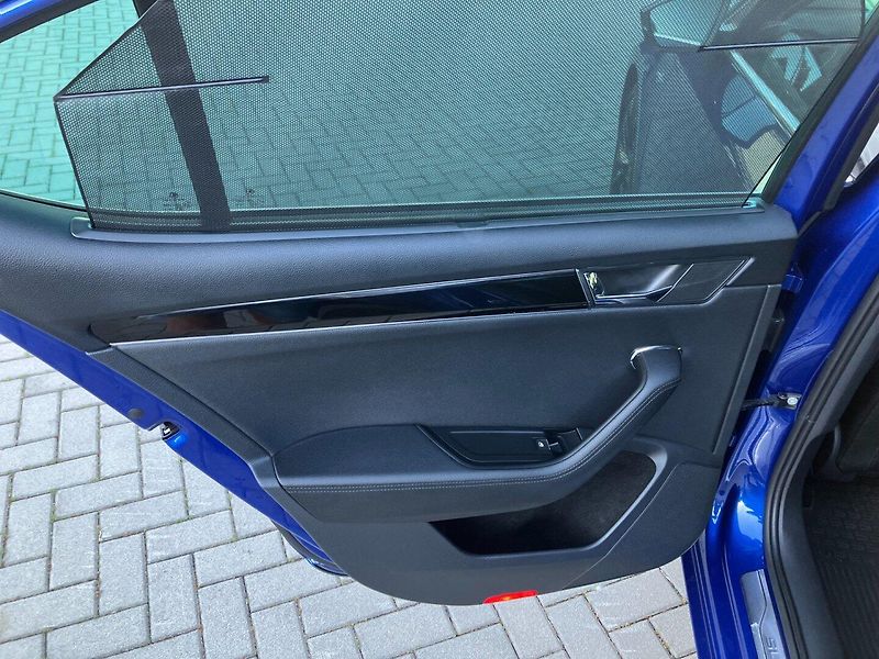Škoda Superb (2021) 2.0TDI L&K DSG 4X4 WEBASTO - fotka 19 z 40