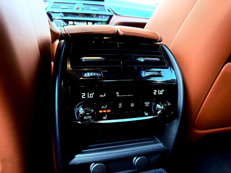 BMW M5 xDrive, H&K, ČR, Carbon - fotka 16 z 42