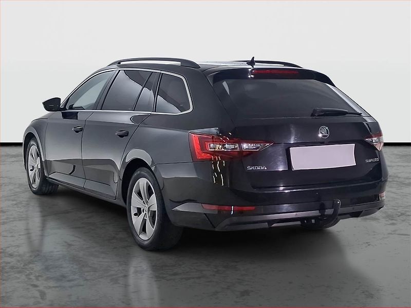 Škoda Superb (2018) Ambition 2.0 TDI, Automat, ČR - fotka 4 z 16
