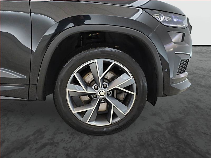 Škoda Kodiaq (2023) 2.0 TDI - fotka 15 z 21