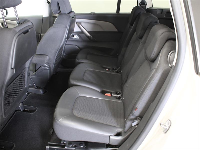 Citroën C4 SpaceTourer 2,0 HDI 120kW AT Tažné 1.maj. - fotka 7 z 16