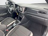 Volkswagen T-Roc (2018) 1.5 TSI 110 kW Highline Sport - náhled 21