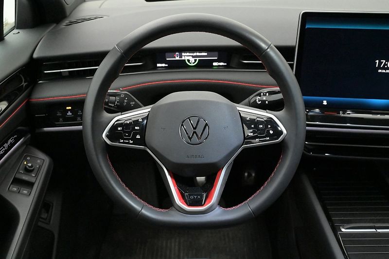 Volkswagen ID.7 Tourer GTX AWD 360 HuD H/K DCC Vent T - fotka 6 z 22