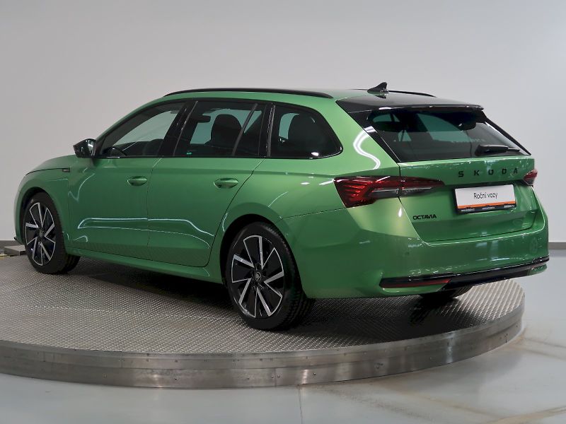 Škoda Octavia (2025) SPORTLINE 2.0TDI 110KW DSG MAT - fotka 7 z 39