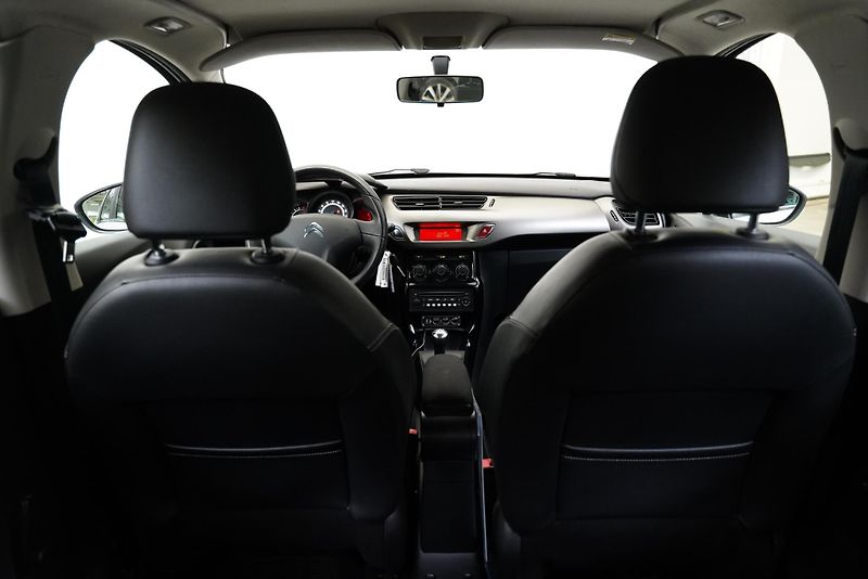 Citroën C3 - fotka 23 z 25