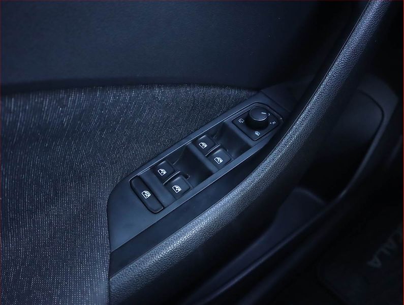 Škoda Scala (2021) Style 1.0 TSI, Automat - fotka 20 z 22