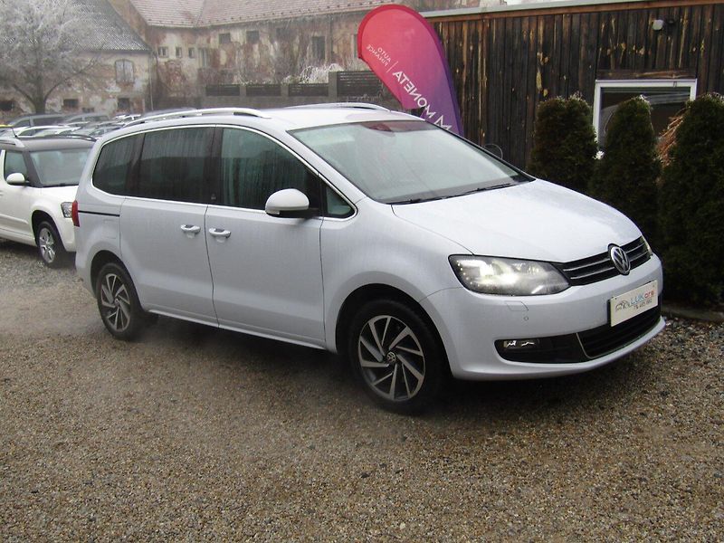 Volkswagen Sharan (2017) 2. 0 TDI 135kW DSG  ACC - fotka 7 z 40