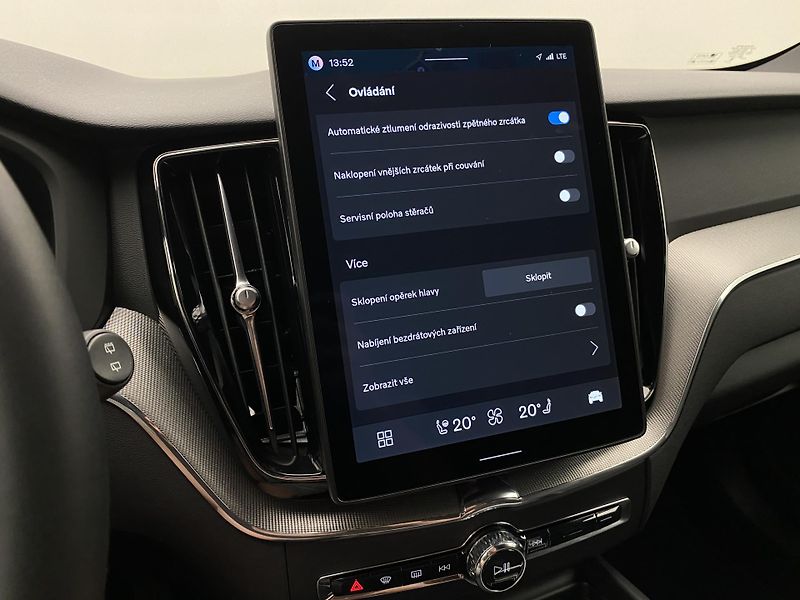 Volvo XC60 T6 AWD RECHARGE BLACK EDITION - fotka 50 z 61