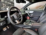 Mercedes-Benz Třídy A (2023) A 200 D - náhled 10